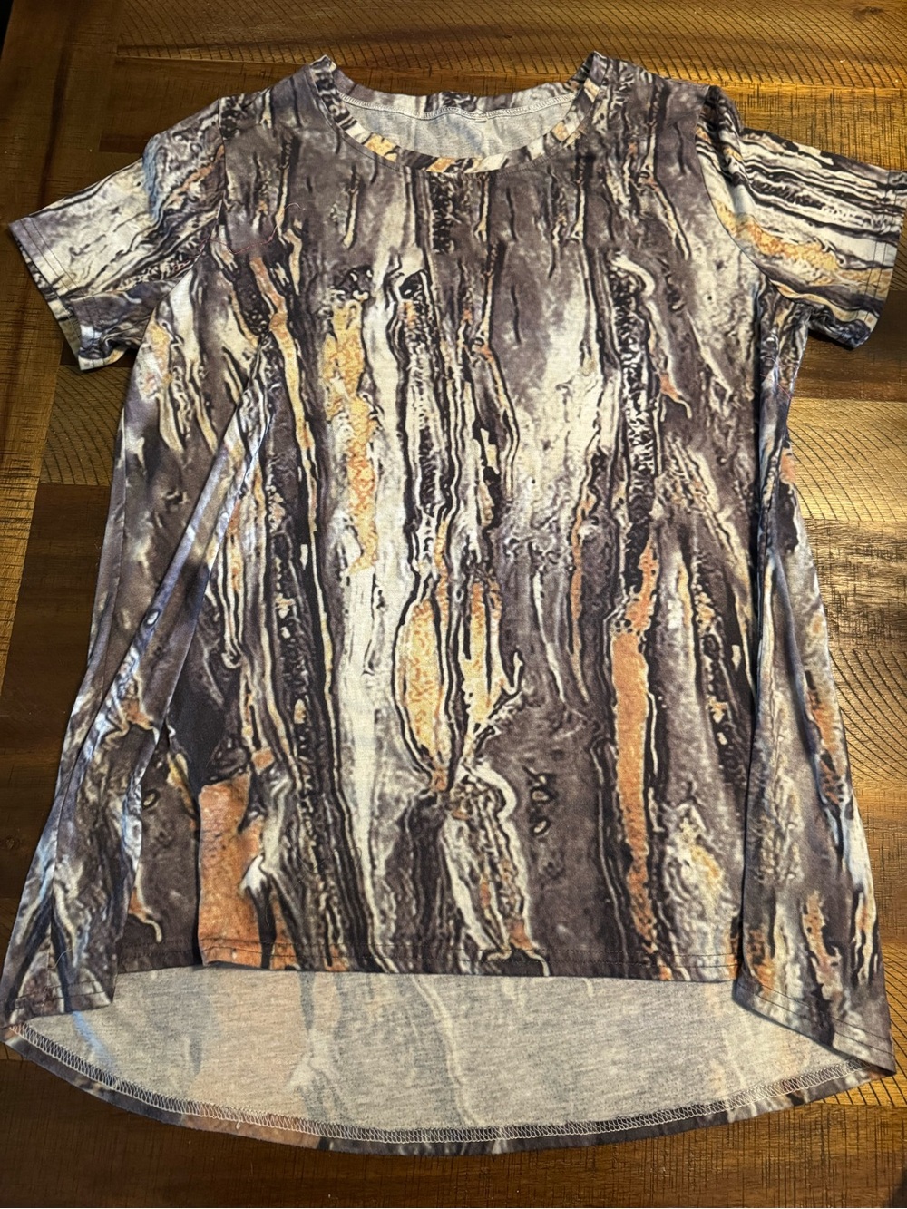 Source Unknown Short Sleeve Marble-Print Tee in Brown, Cream, and Tan